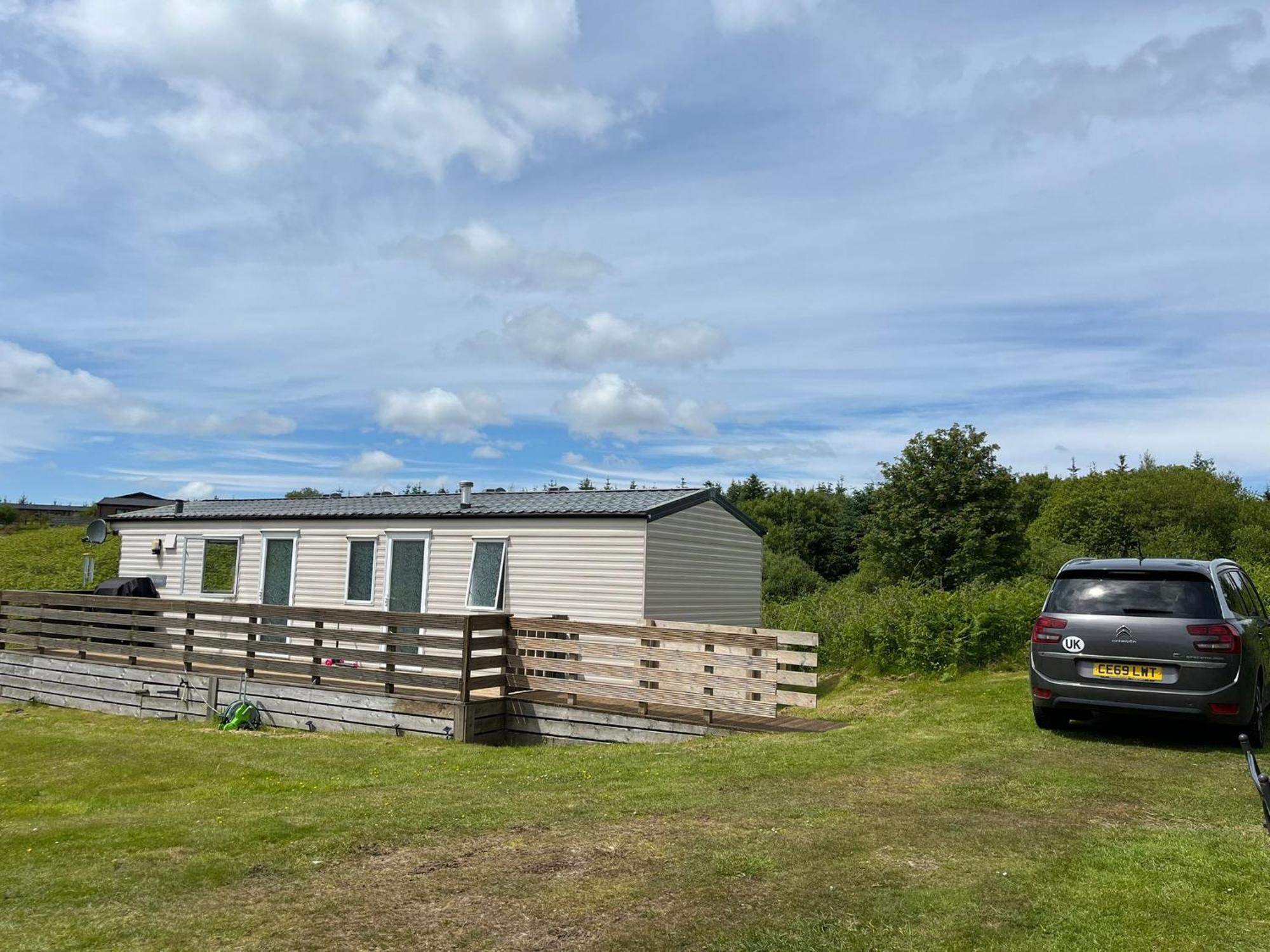Lochview Retreat Caravan Balminnoch ภายนอก รูปภาพ