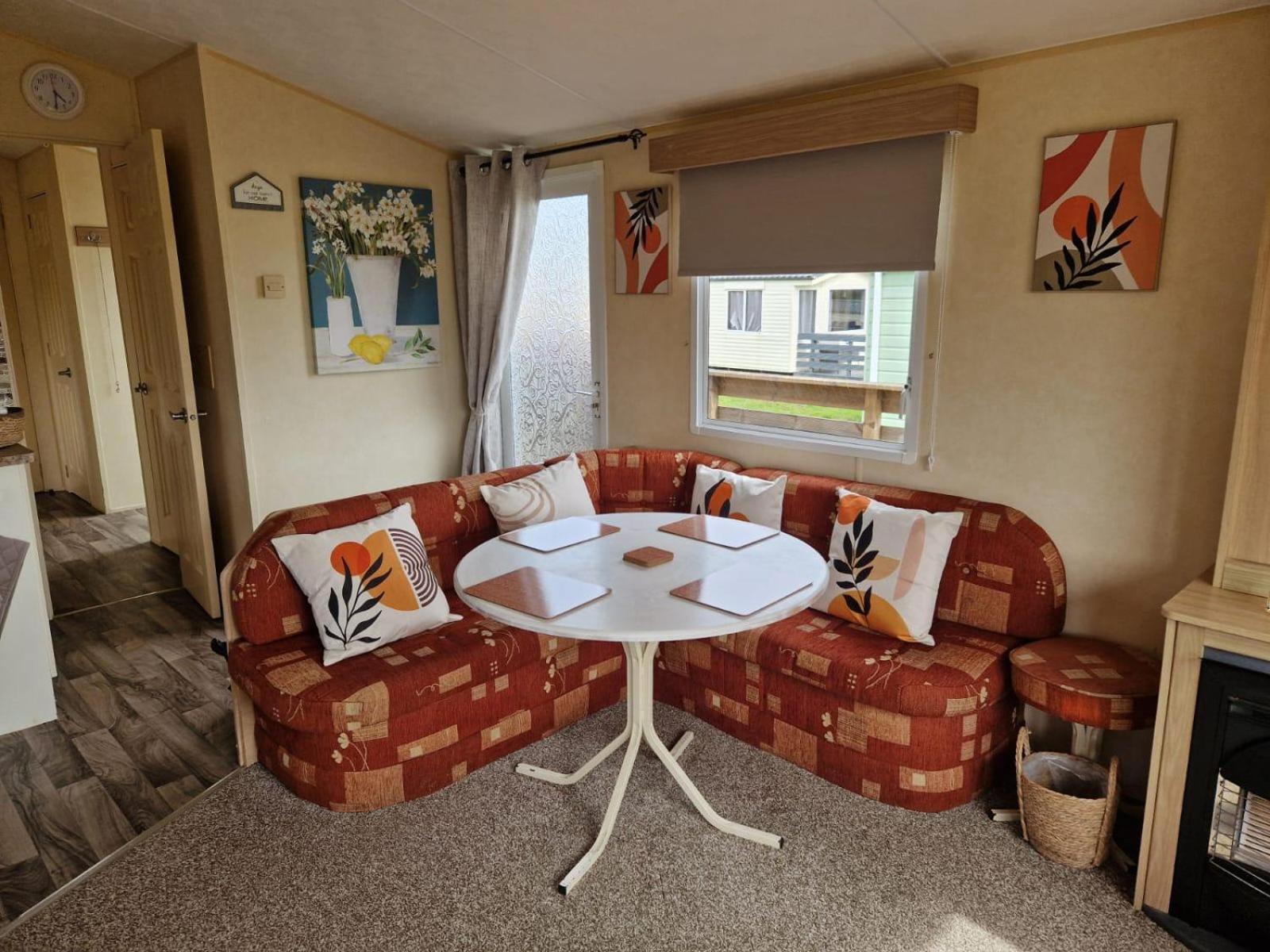 Lochview Retreat Caravan Balminnoch ภายนอก รูปภาพ